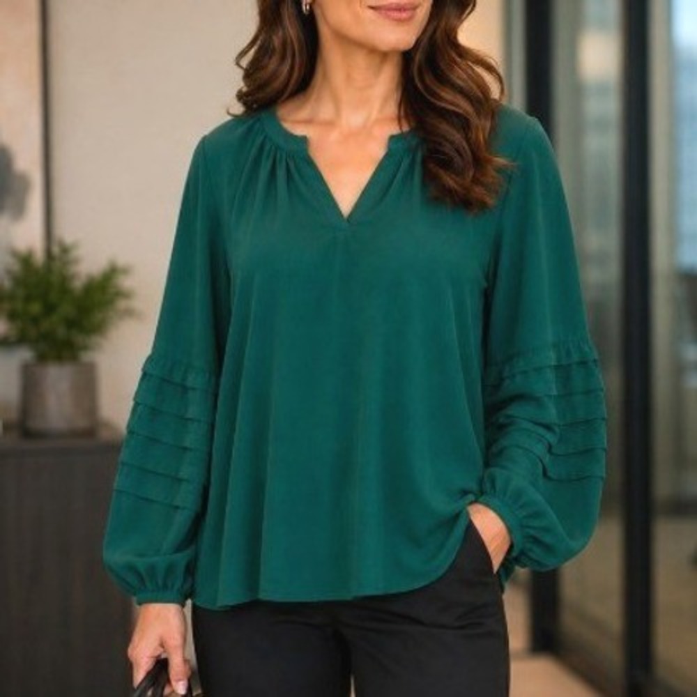 NWT Fortune + Ivy Chrissy Emerald Green Pleated Balloon Sleeve Boho Blouse L